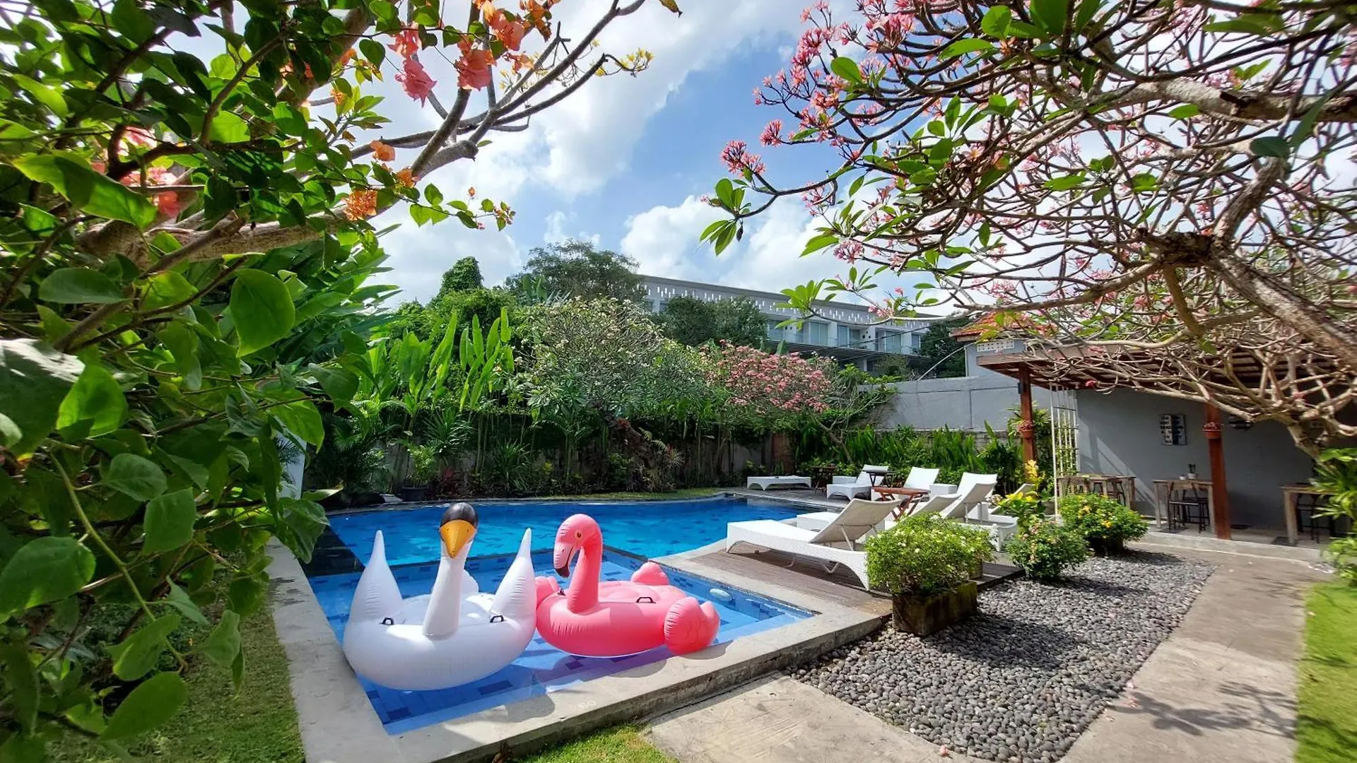 Harmony Beach Suite Seminyak